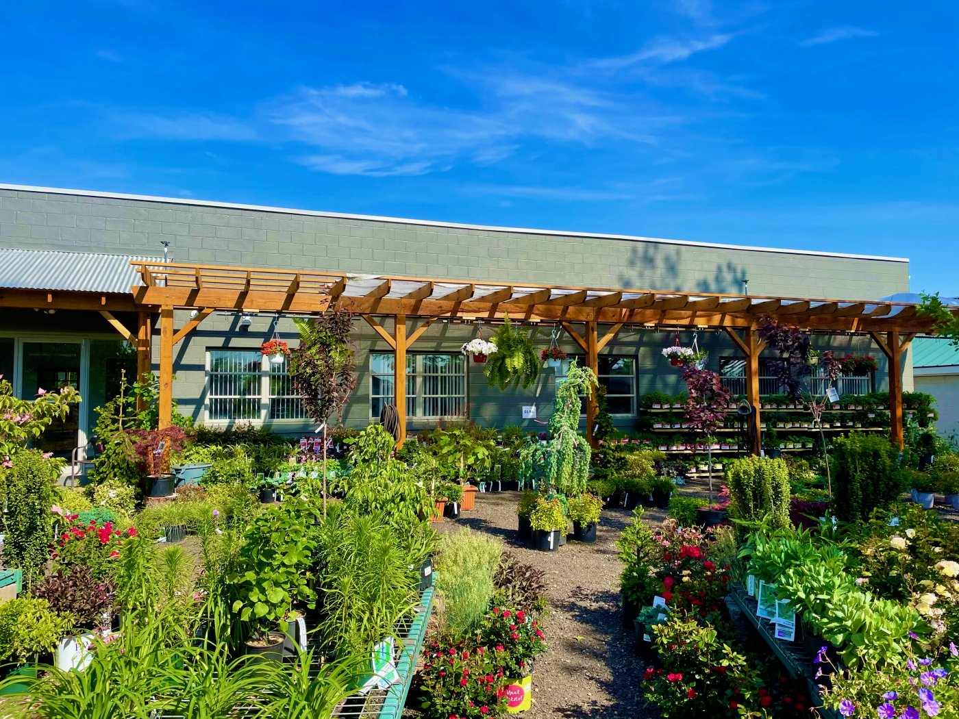 Shannon Lawn & Landscaping Inc. - Garden Center Exterior