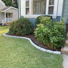 Belgian-Block-Planting-Bed-Border-Installation-in-Easton-CT 7